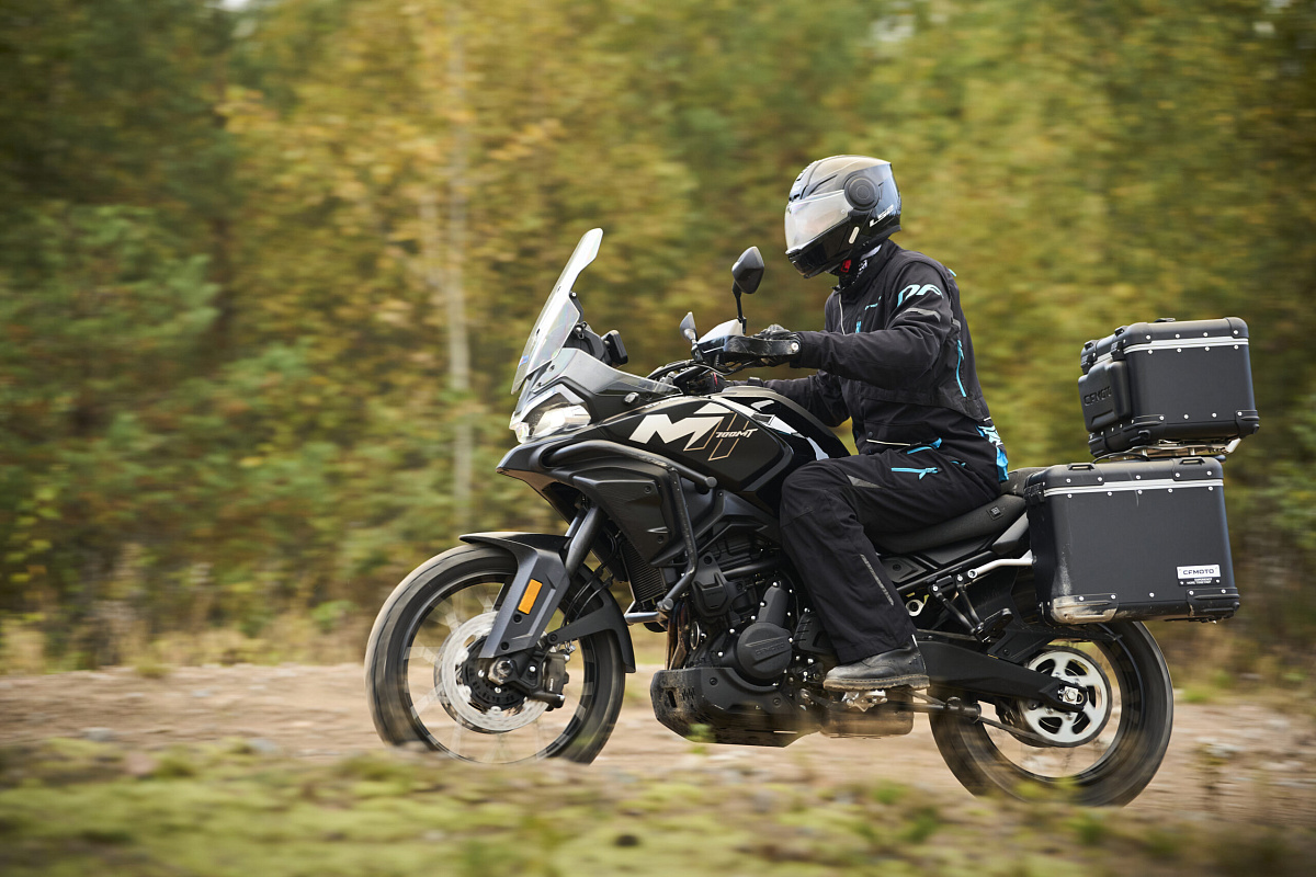 CFMOTO 700MT Advanced (ABS)