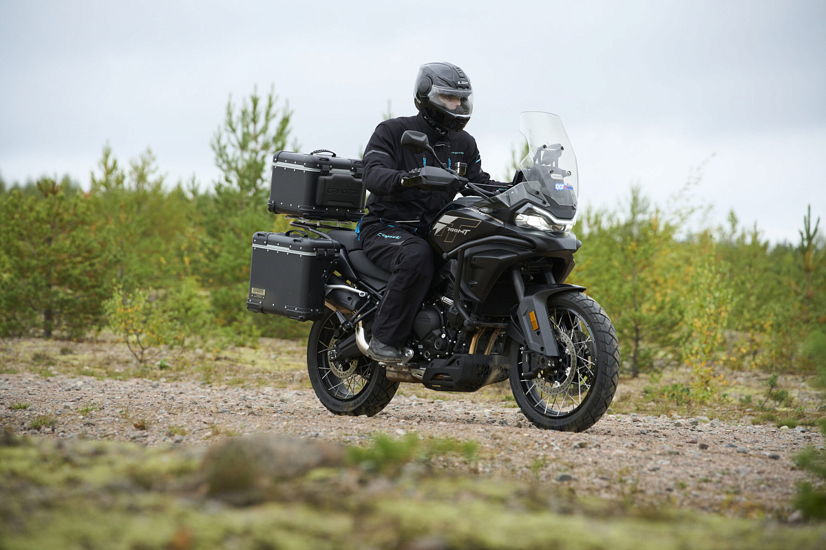CFMOTO 700MT Advanced (ABS)