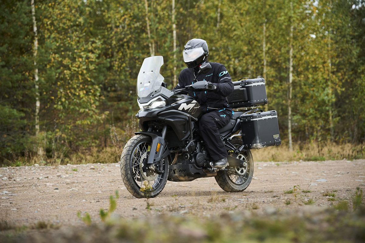 CFMOTO 700MT Advanced (ABS)
