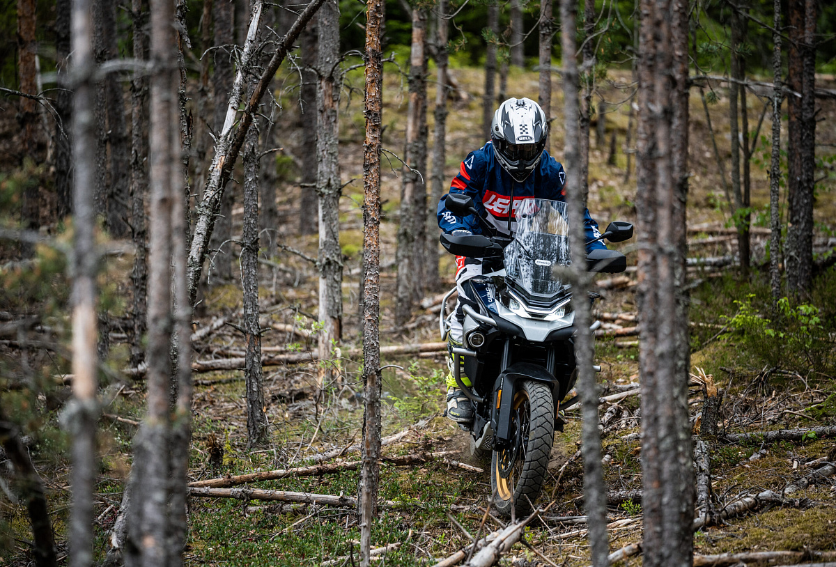CFMOTO 800MT Explore (ABS)