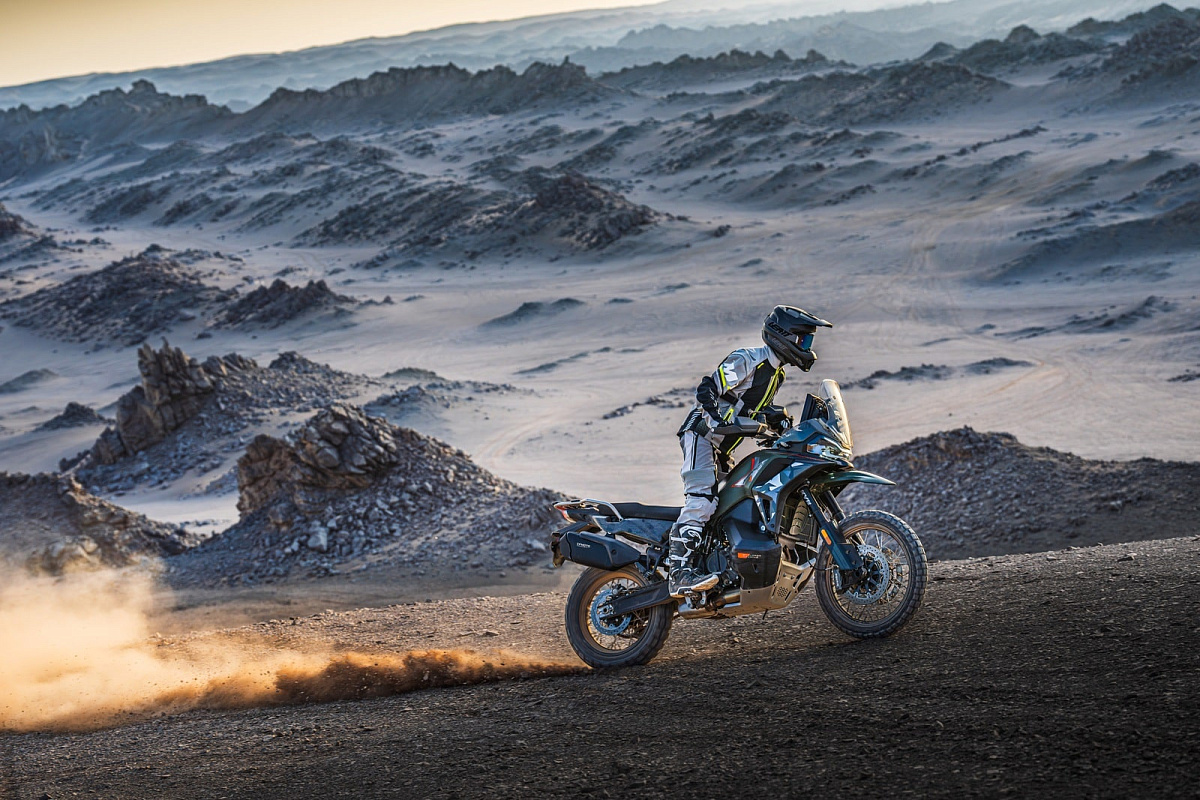 CFMOTO 1000MT-X Sport