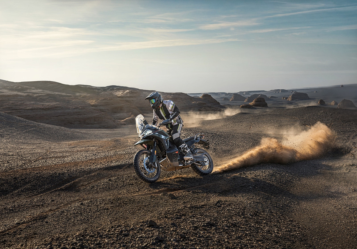 CFMOTO 1000MT-X Sport