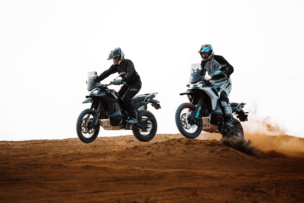 CFMOTO 800MT-X Sport (ABS)