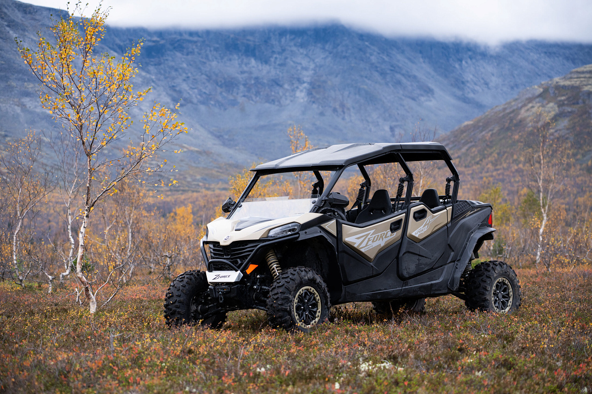 ZFORCE 950 Sport-4 EPS