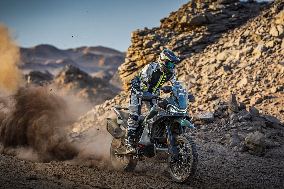 CFMOTO 1000MT-X Sport